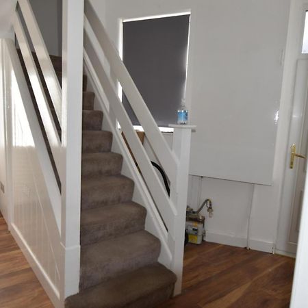 Come On In Lucas Street Newport Train Station Sleep Upto 8 Villa Dış mekan fotoğraf