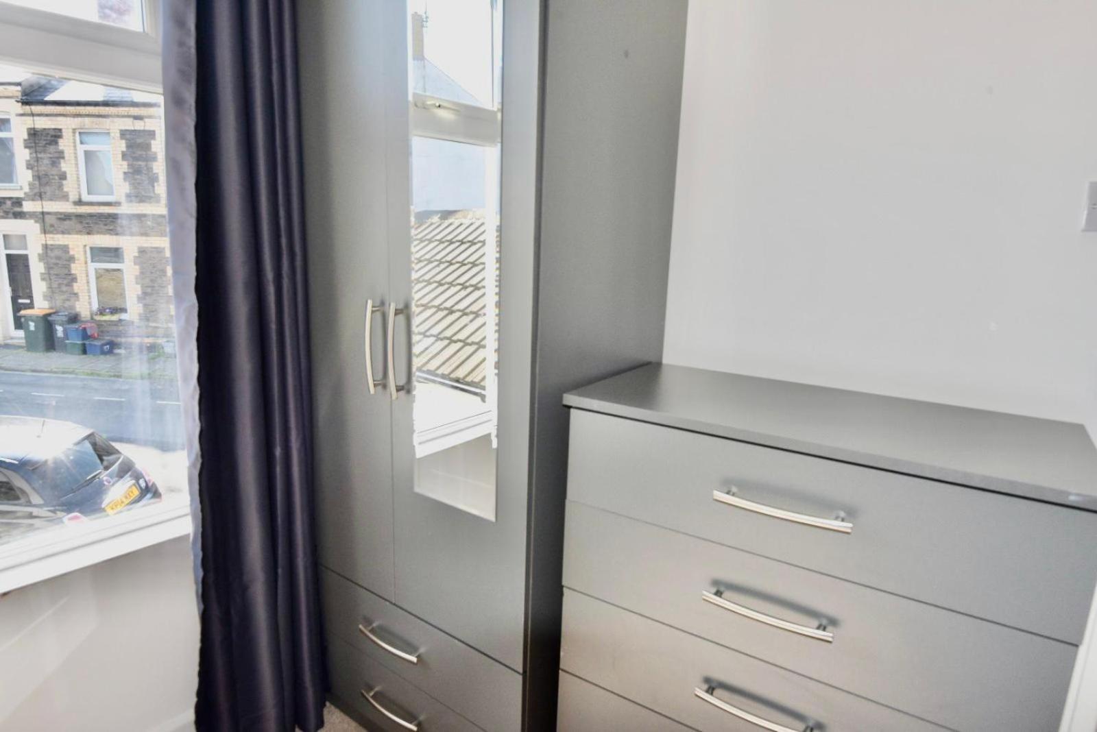 Come On In Lucas Street Newport Train Station Sleep Upto 8 Villa Dış mekan fotoğraf