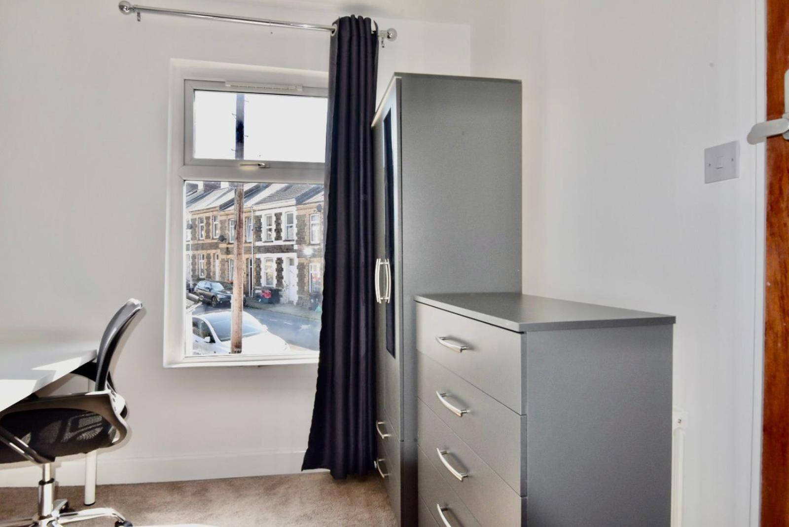 Come On In Lucas Street Newport Train Station Sleep Upto 8 Villa Dış mekan fotoğraf