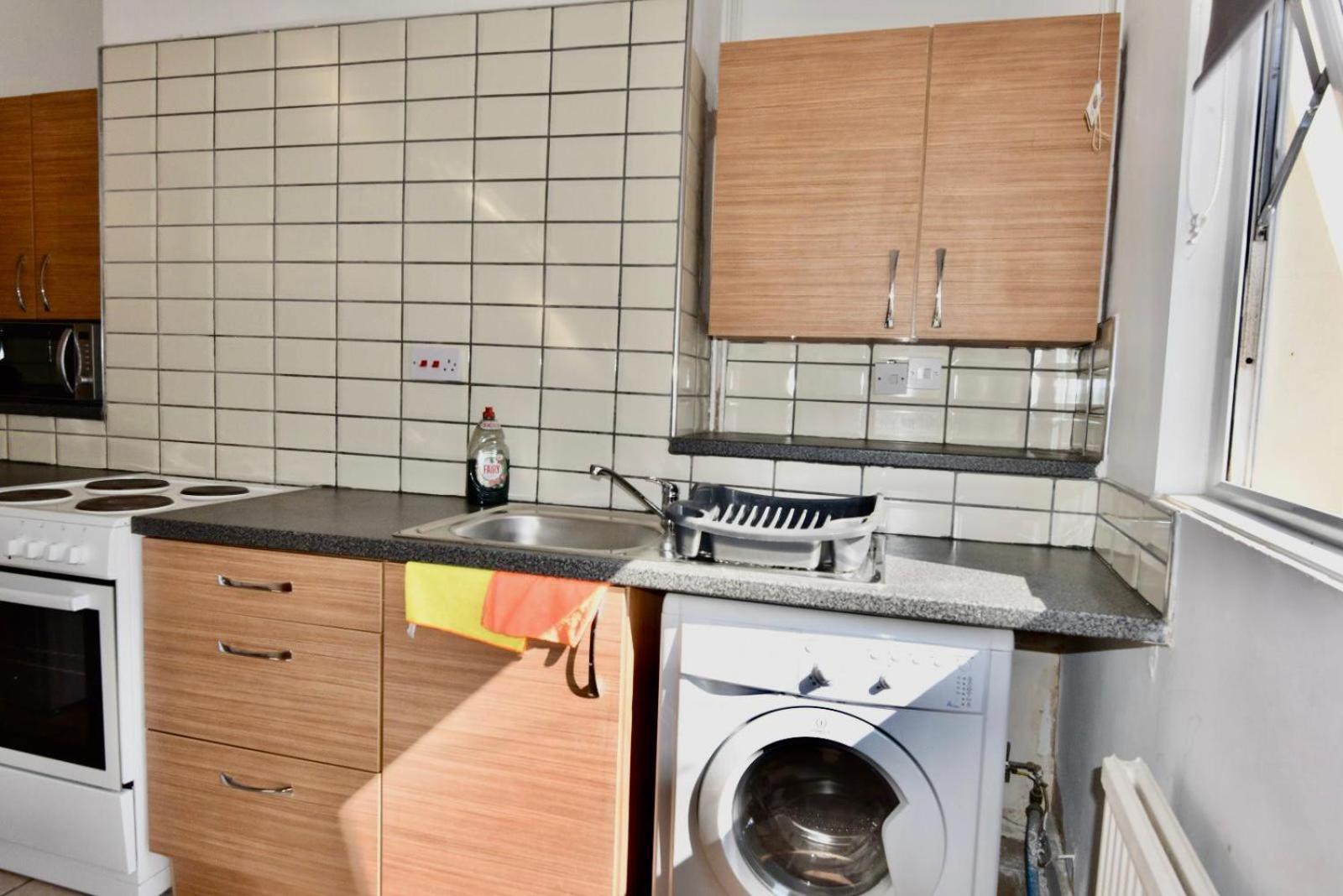 Come On In Lucas Street Newport Train Station Sleep Upto 8 Villa Dış mekan fotoğraf